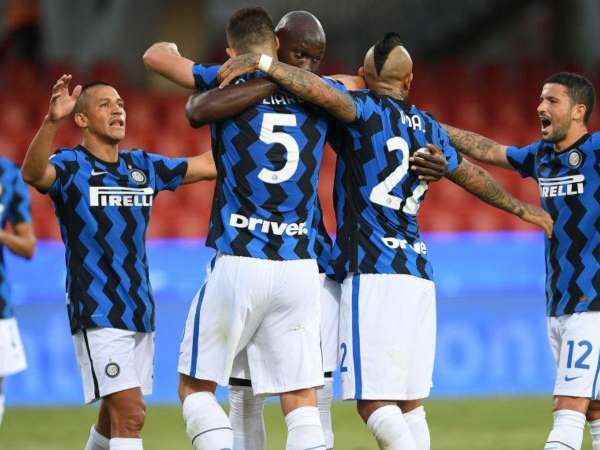 Tin bóng đá 1/10: Lukaku tỏa sáng, Inter Milan 'đè bẹp' đội bóng của Inzaghi