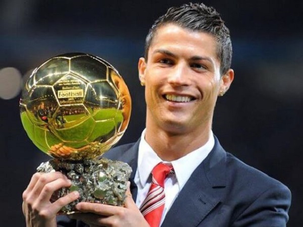 Danh thủ Cristiano Ronaldo có bao nhiêu quả bóng vàng trong sự nghiệp