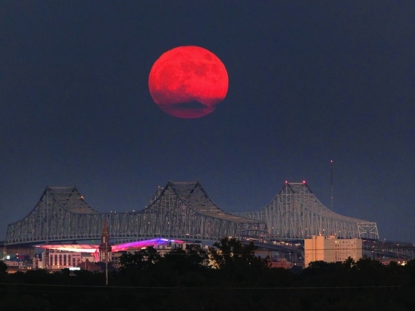 Giải mã nhiều bí ẩn khi nằm mơ thấy mặt trăng