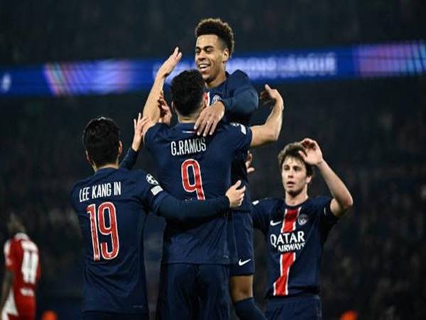 Tin PSG 21/2: PSG vùi dập Brest giành vé đi tiếp ở Cup C1