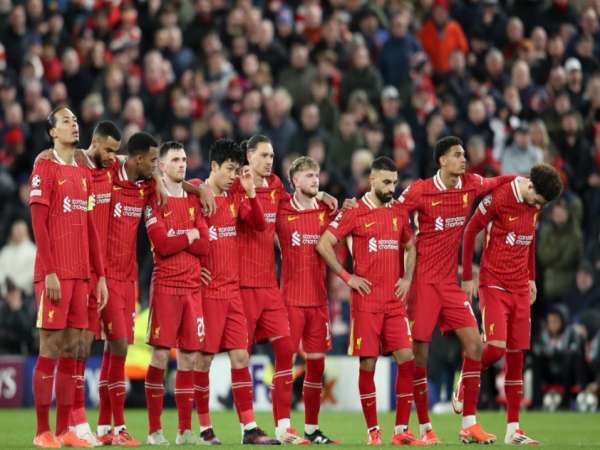 Tin bóng đá: Liverpool chính thức tan mộng ăn ba
