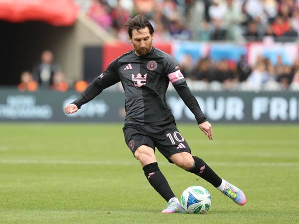 Những cầu thủ kiến tạo nhiều nhất thế giới hiện nay