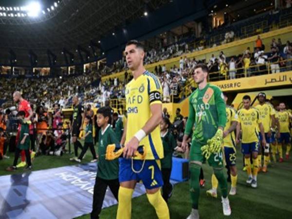 Vắng Ronaldo, Al Nassr vẫn "hủy diệt" Al Okhdood