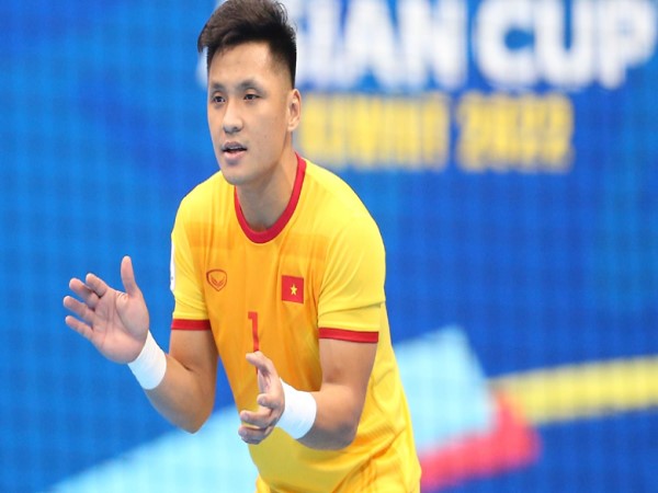 Tiểu sử Hồ Văn Ý: Người gác đền bất tử của Futsal Việt Nam