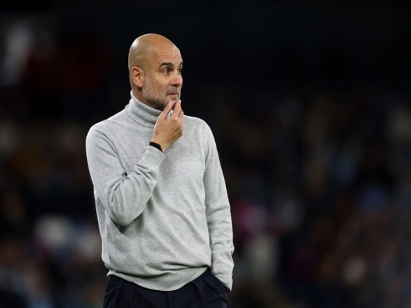 Pep Guardiola xoay sở ra sao? Pep Guardiola xoay sở ra sao?