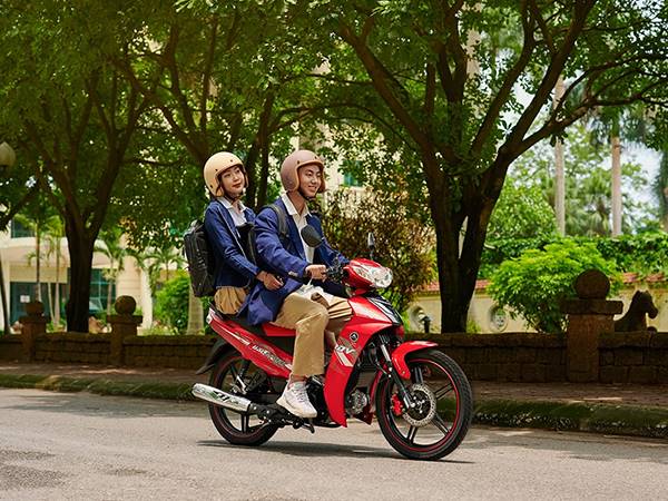 Mơ thấy đi xe máy là điềm gì, số mấy mang lại tài lộc?