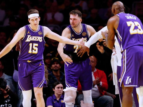 Nằm mơ thấy đàn ông cho tiền có điềm gì, hên hay xui?