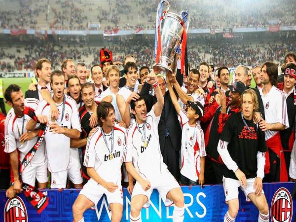 Chi tiết danh sách cầu thủ AC Milan 2007 vô địch Cup C1