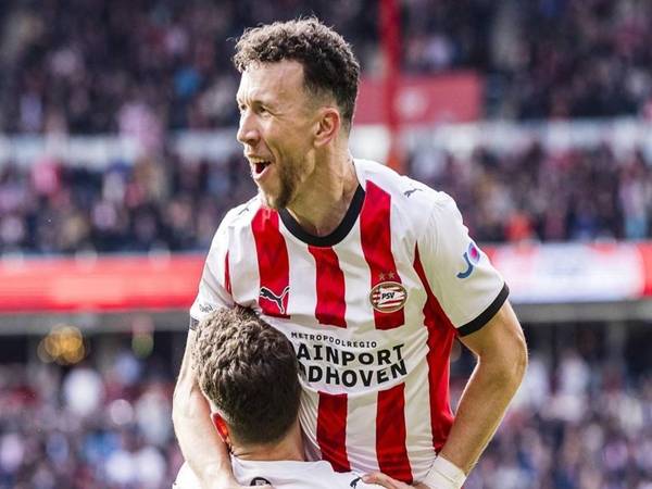 Tin bóng đá: Ivan Perisic thăng hoa giúp PSV vô địch quốc gia